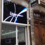 Écran LED intérieur pour vitrine